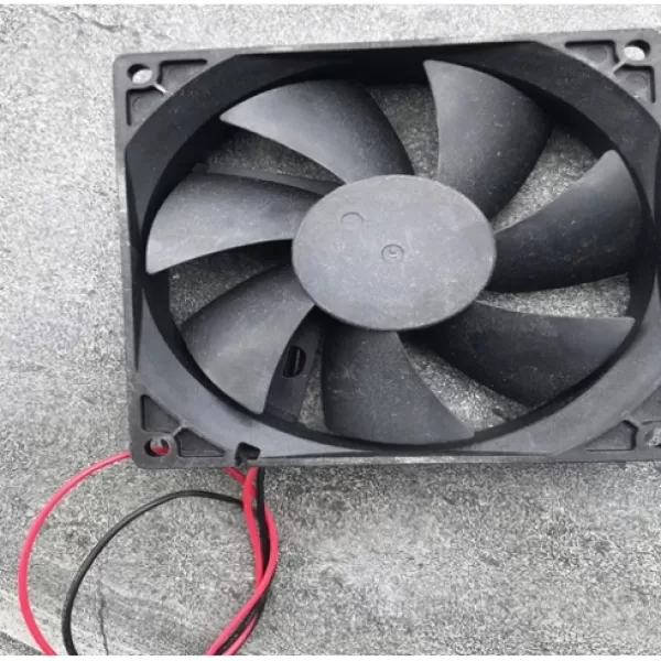 QUẠT THÔNG GIÓ 9X9 - 12X12 BẰNG SẮT